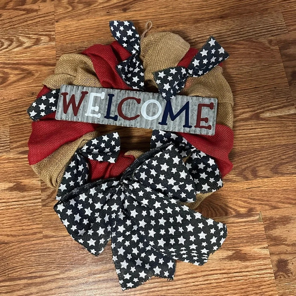 patriotic burlap wreath - Picture 2 of 3